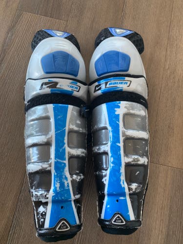 Nike Bauer one 90 shin pads 13in