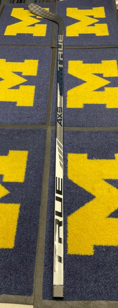 Sr Left Hand Toe Pattern AX9 Hockey Stick