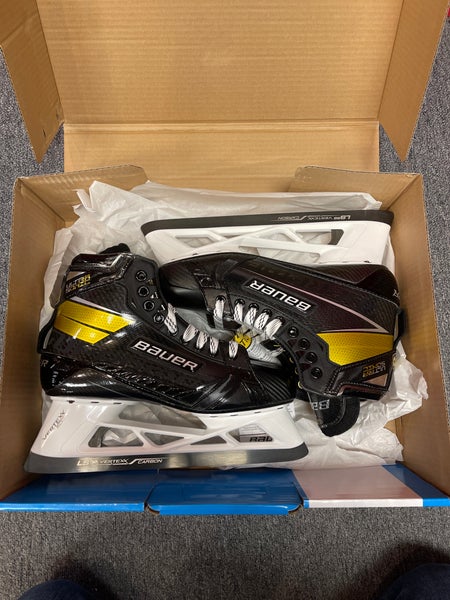 Senior Bauer Regular Width Size 9 Ultrasonic Hockey Goalie Skates