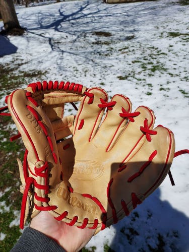 Used Wilson Right Hand Throw Infield A200 Dp15 Baseball Glove 11.5"