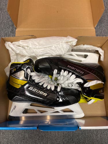 New Bauer Regular Width  Size 8.5 Supreme 3s Hockey Goalie Skates