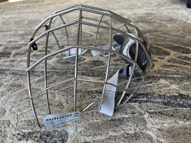 Medium Bauer Full Cage Fm9900