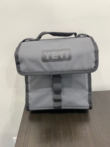 Yeti Lunch Cooler Daytrip Model