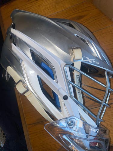 Goalie Cascade XRS Helmet