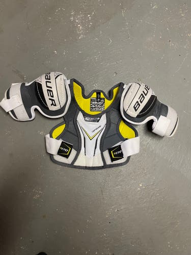 Bauer Youth Supreme 170 Shoulder Pads