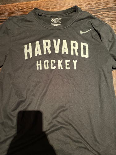 HARVARD HOCKEY DRI FIT SHORT SLEEVE
