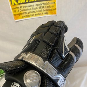 New Maverik M4 Goalie Black Size M Lacrosse Goalie Gloves