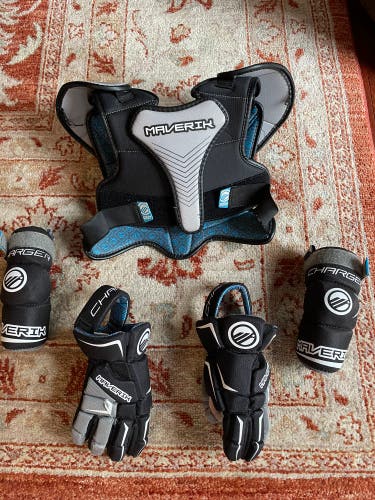 Maverick Starter Set…Elbows , Gloves, Shoulder/Chest Pads