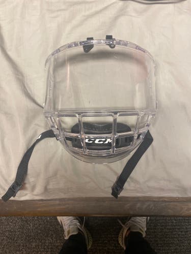 Medium CCM Shield FV1 Lightly Used