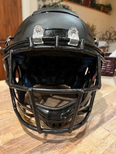 Used Large Schutt F7 Helmet
