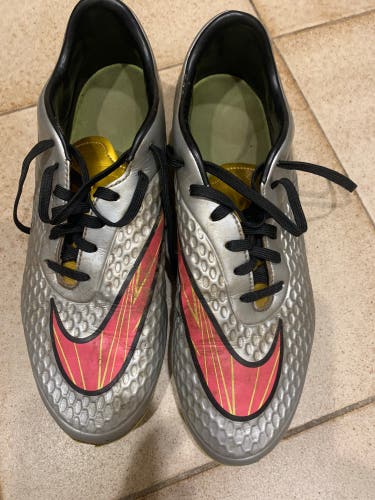 Silver Unisex Size 8.5 (Women's 9.5) Nike Hypervenoms Cleats
