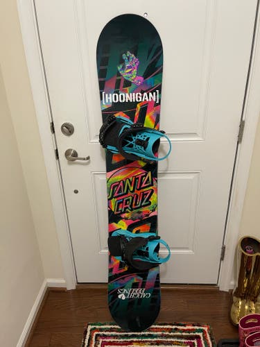 Used Men's Santa Cruz Snowboard All Mountain With Bindings Medium Flex True Twin