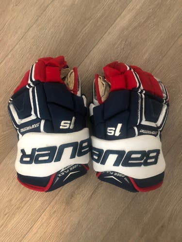 UCONN Huskies Bauer 14" Pro Stock Supreme 1S Gloves