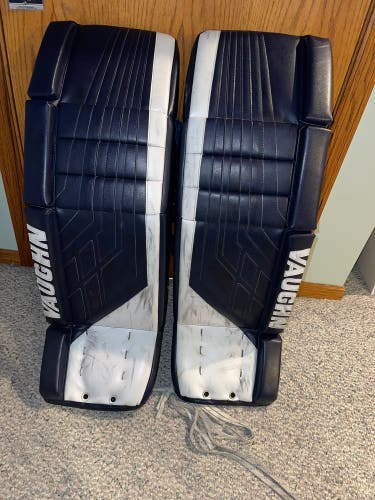 34" Vaughn Pro Stock Velocity VE8 Goalie Leg Pads