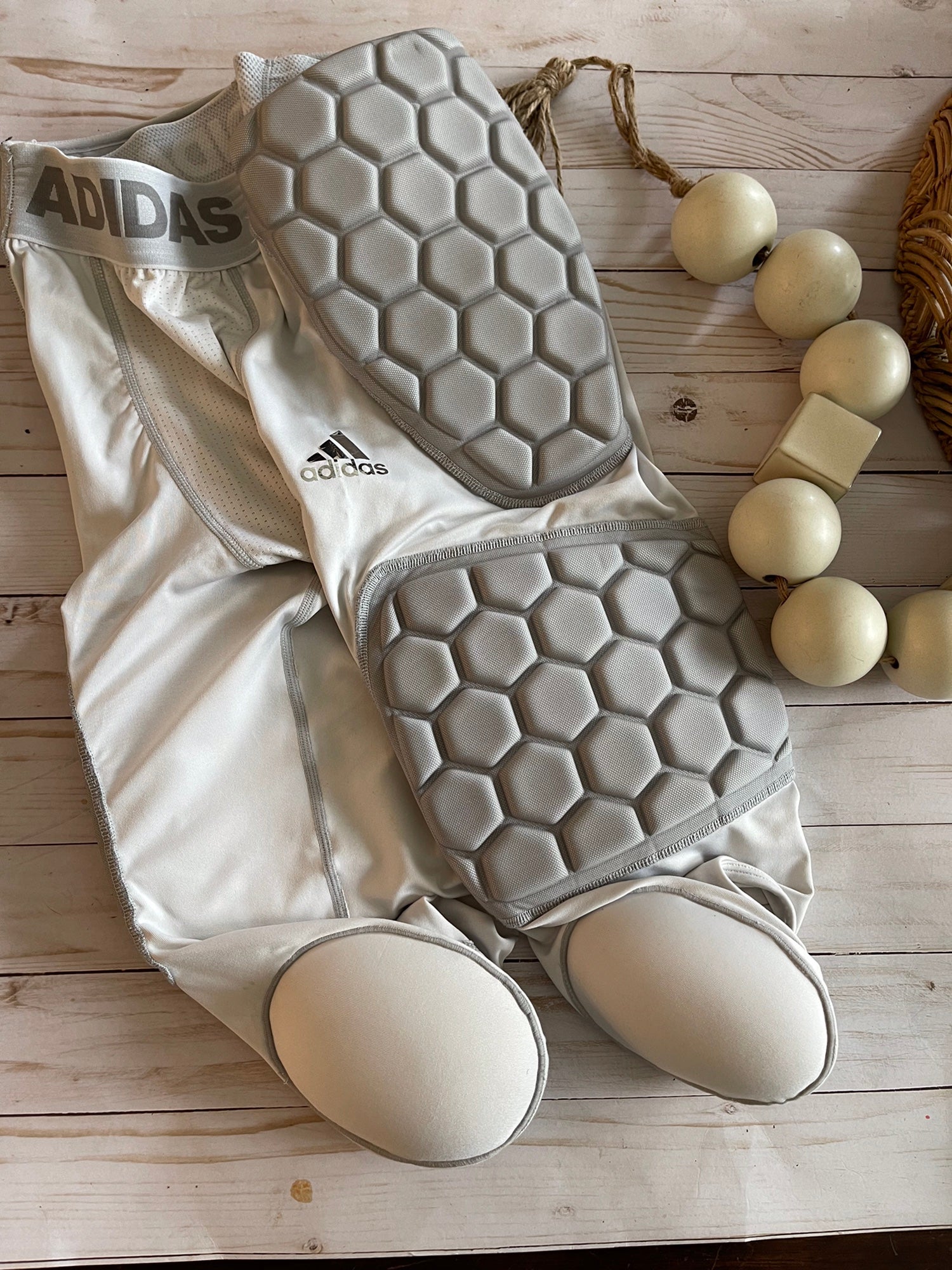adidas adult techfit 7 pad integrated football girdle