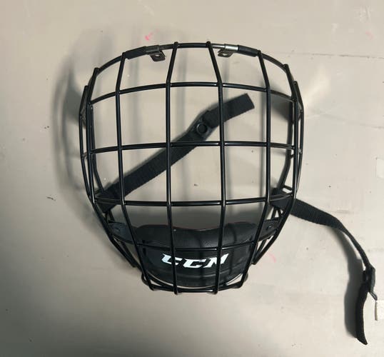 Used Large CCM Full Cage FM580