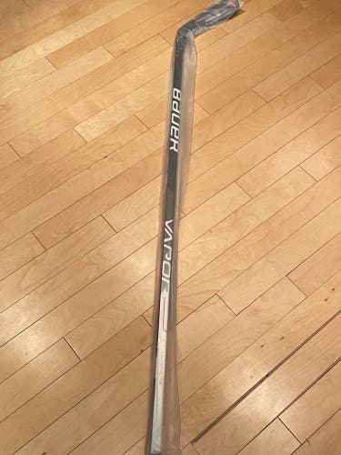 P92 87 Flex Right Senior  Right Handed  Vapor Hyperlite Hockey Stick