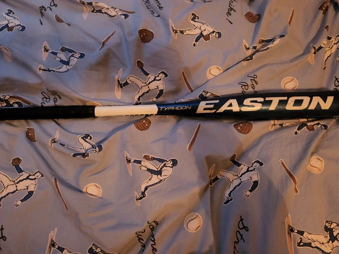 Easton Alloy Bat (-12) 18 oz 30"