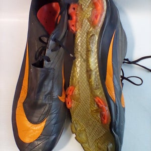 Used Nike Senior 11 Cleat Soccer Outdoor Cleats