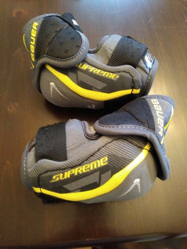 Used Small Bauer Supreme 150 Elbow Pads