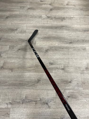 *Like New* Ccm Jetspeed FT3 Team 75 Flex P90
