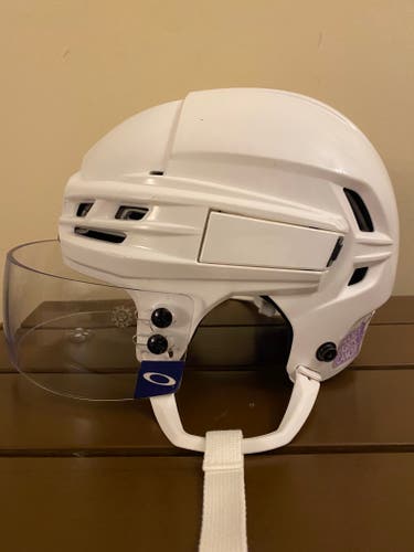 Pro Stock NHL Hockey Fight Cancer Small CCM Tacks 910 Helmet