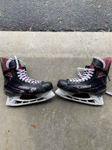 Vapor 1X Hockey Skates Size 9