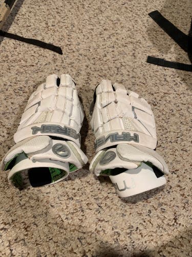Used Player's Maverik 13" M4 Lacrosse Gloves