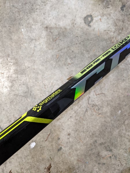 New SR Right Handed CCM Super Tacks AS3 Pro Hockey Stick P29 Mid Pattern