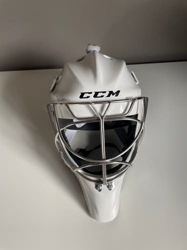 New CCM  GFL 1.9 Goalie Mask