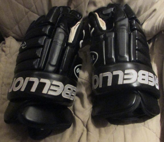 New 14.5" black Rebellion 7500 Senior ice hockey gloves