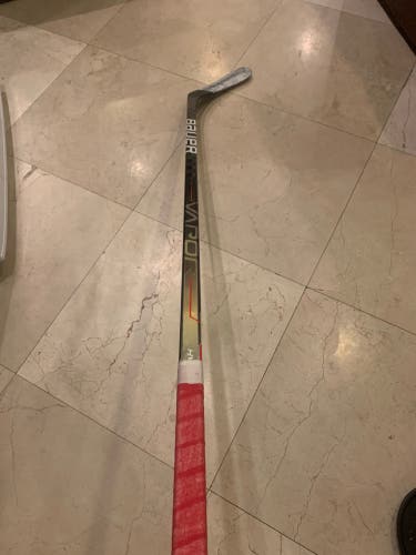 AARON EKBLAD GAME USED Vapor Hyperlite Hockey Stick