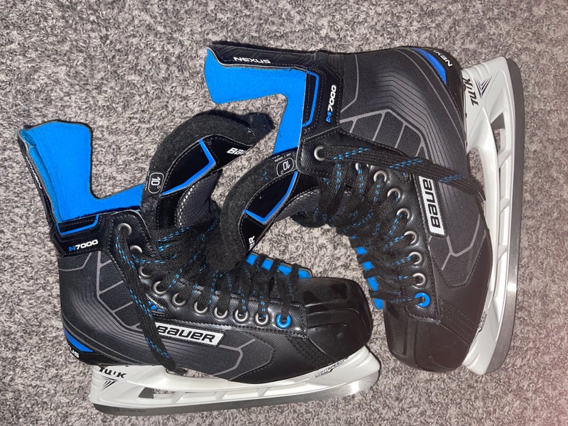 Senior Bauer Regular Width Size 10 Nexus 7000 Hockey Skates
