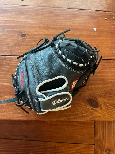 Wilson A1000 Catchers Mitt