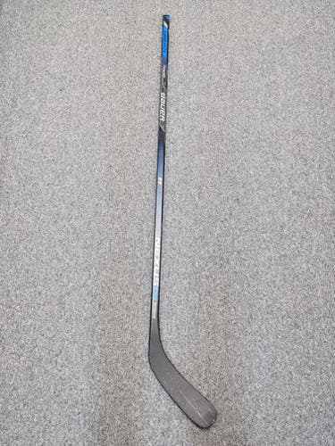 Used Junior Bauer Left Hand Nexus N7000 Hockey Stick Mid Pattern