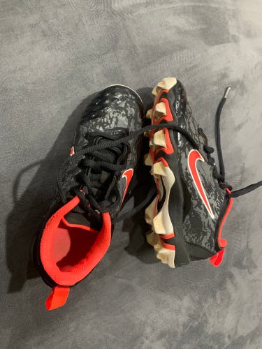 Black Kid's Size 3.0 (Women's 4.0) Nike