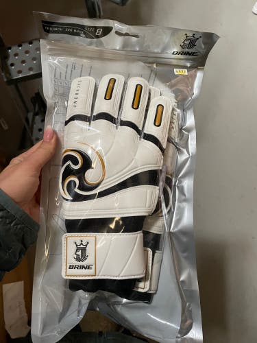Size 8 goalie gloves soccer