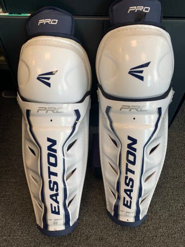 Easton Pro Shin Guard Size 14