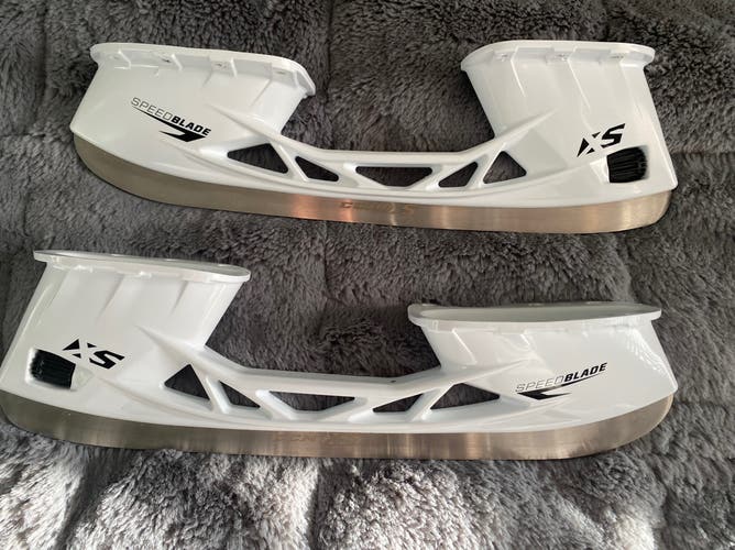 New CCM 271 mm Speedblade XS