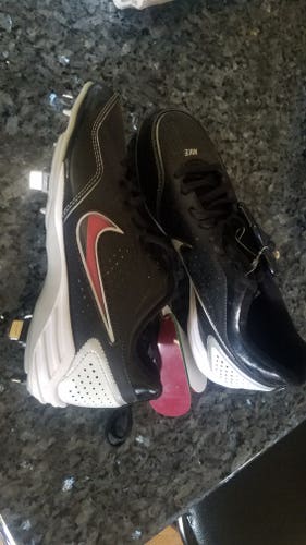 NWOT NIKE GAMER METAL CLEATS 6.5