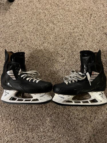 Senior True Regular Width Pro Stock Size 8 Pro Custom Hockey Skates