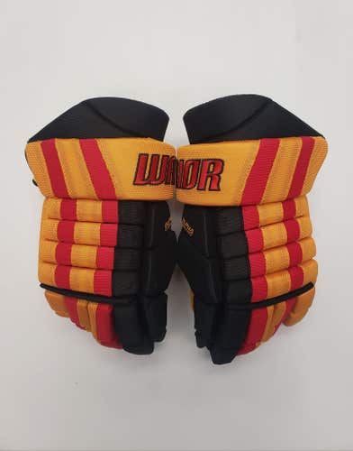 Warrior Alpha Classic Pro Retro Canucks Gloves 13"
