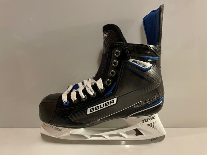 New Bauer Nexus N2900 Senior Hockey Skates - Size 7.5 EE