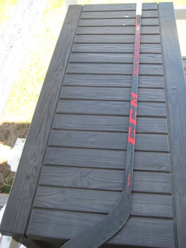 CCM Jetspeed FT4 Pro Hockey Stick 85 Flex P88 Curve  Lefty