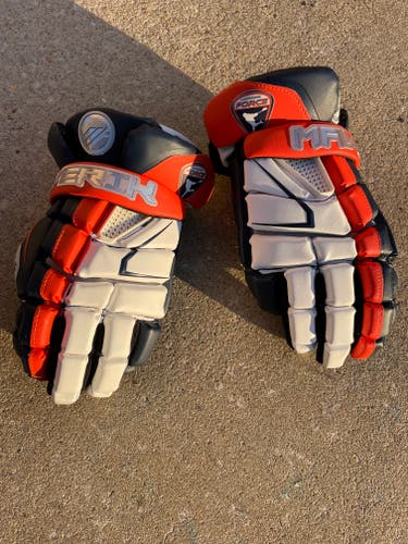 New Player's Maverik M4 Lacrosse Gloves 12"