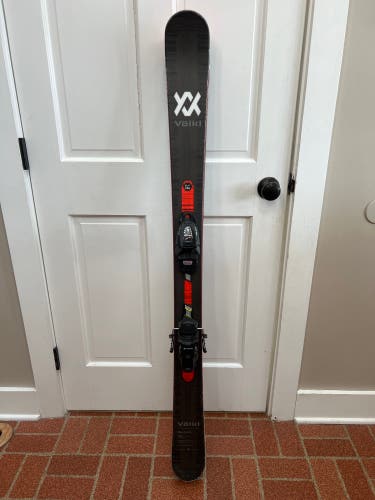 Kid's 2020 Volkl Mantra Jr. All Mountain Skis With Marker 7 Bindings
