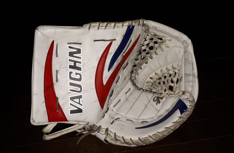 Used Vaughn V5 7990 Glove