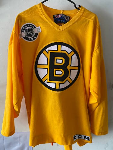 Boston bruins CCM center ice practice jersey - LARGE