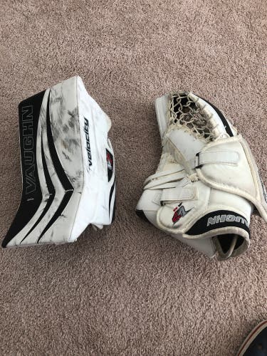 Used Full Right Velocity V7 Glove And Blocker Set