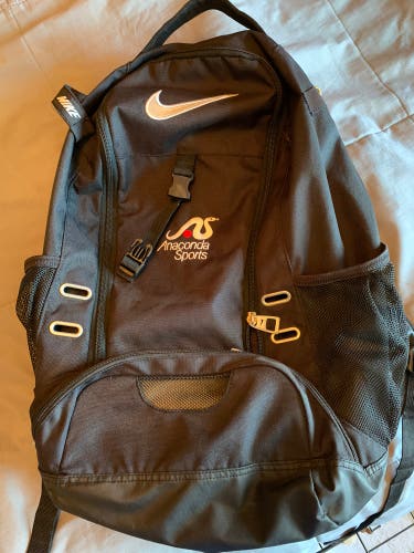 Used Nike Bat Bag